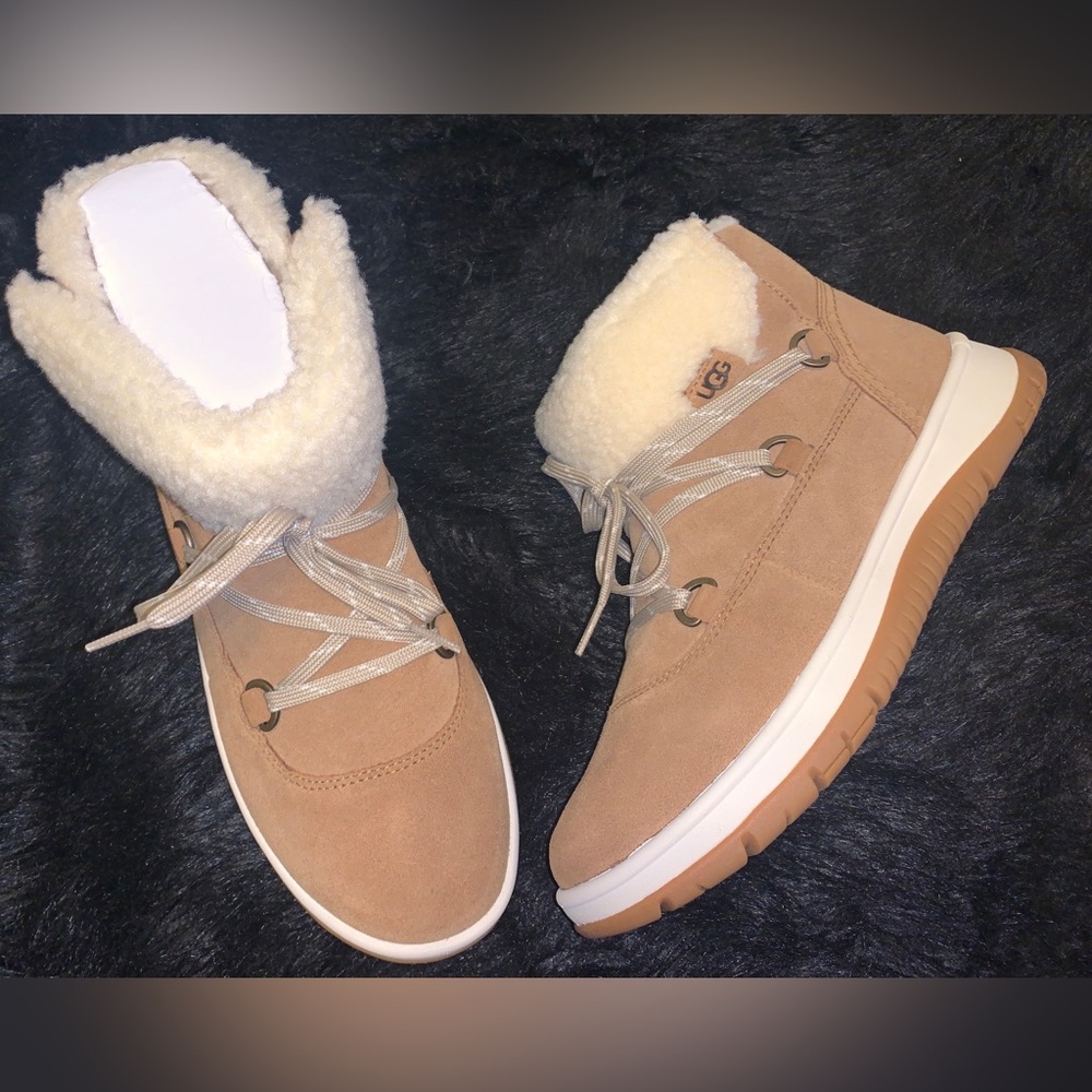 Ugg Lakesider Heritage Lace - image 1